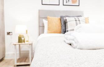 The Dashwood Suite - 2BR Modern Apt with Stylish Design Decor, Free Secure Underground Parking & 50" Smart TV - Foto 55