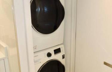 2BR in Heart of SoBe with Parking - Foto 16