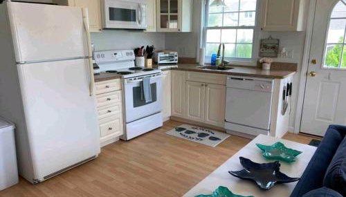Townhouse A, Ocean Road, Point Judith - Foto 2, stove, dishwasher, toaster