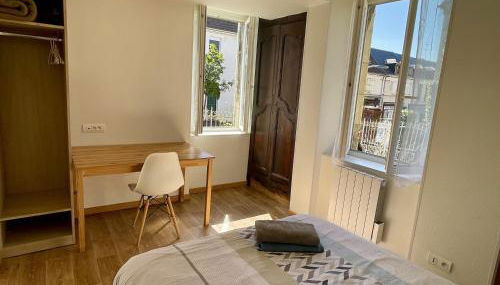 S19 Parking 1 chambre 1 à 2 personnes, facile d'acces A77, Nevers Magny Cours - Foto 2