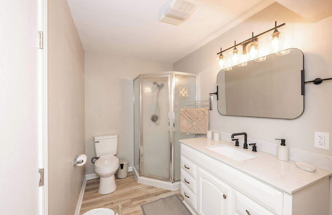 Poolside Paradise Near the Ark - Foto 33