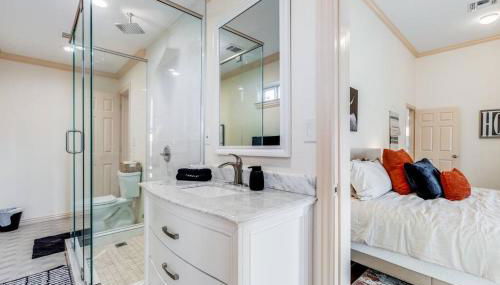 Modern Farm House 2B 2B KING Bed - Foto 2