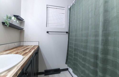 East Side Oasis 3BR 2 BA Coffee 5Min to Town East - Foto 20