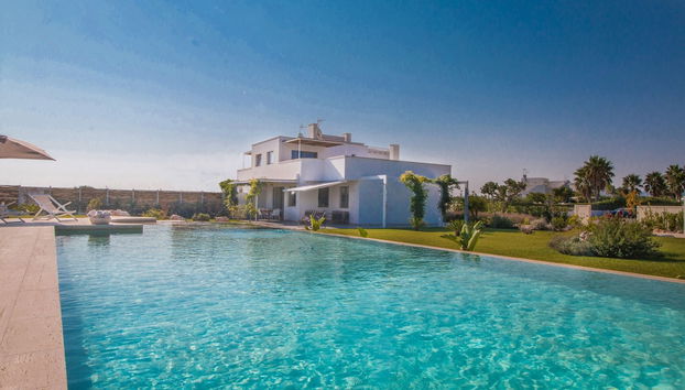 TD Villa Ponente Luxury Villa with Sea View Pool - Foto 2, Imagen principal