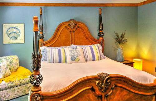 Roomy House on 2 Acres - 2 Mi to Egg Harbor Beach! - Foto 12