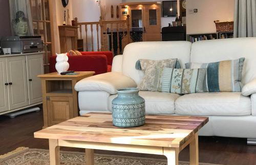 Vollie House with Hot Tub, Sauna & Log Burner - Foto 25