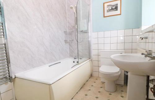 Porth Awyr - Photo 16