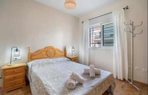 Esperanza free parking by Staycare - Photo 18