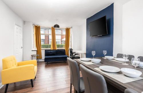 Comfy 3BR Home - Pool Table - Games - Sleeps 8 - Foto 1