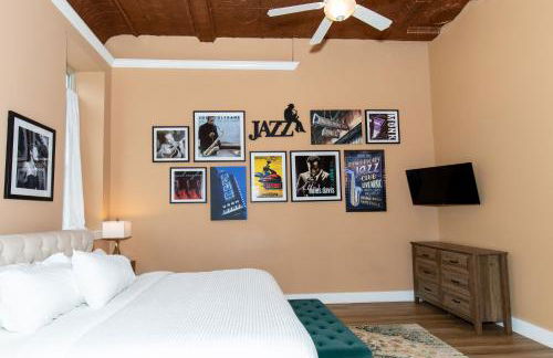 The Jazz Club Downtown Sandusky - Foto 11