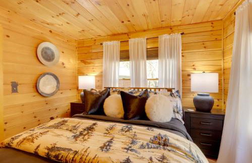 Hot Tub and Fire Pit Fall Family Retreat in Murphy! - Foto 16