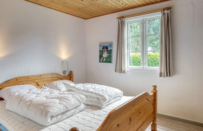 5 Person Holiday Home in Store Fuglede - Foto 3