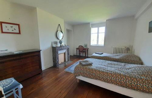 Aile Château La Chapelle du Bois des Faulx - Foto 10