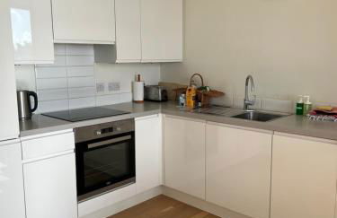 Seaview Retreat Private Parking - Photo 13