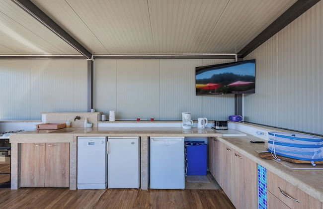 Family home with hydromassage pool & fun activities - Foto 6