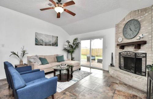 Coastal Comfort Moments from the Boardwalk with Gated Boat Parking - Foto 26