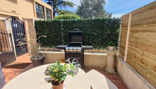 Studio évasion - SPA, Mer et Calanques - Foto 2