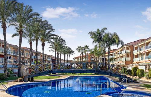 Apartamento Port Marino Piscina Parking Gratis y Terraza en Cambrils - Photo 1