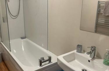 Romantic Chapel Retreat in Snowdonia - Sea Views & Serenity - Foto 16