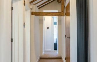 Gloucester-Beautiful 4 Bedroom Cottage-Sleeps 8-Free Parking-Fast Wi-Fi-Work or Leisure - Foto 39
