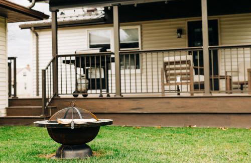 Grandma's Place - Steps from Downtown Sugarcreek - Foto 7