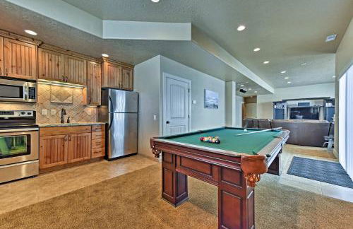 Cabin with Beach Access, Sport Court, Hot Tub and View - Foto 9