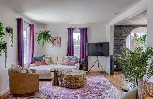 New 5BD Near UNL & DT | Poker Table & Games - Foto 35