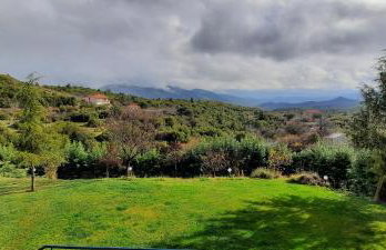 Country Home Giannaras - Photo 4