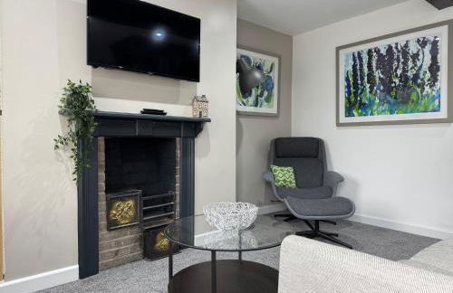 12 Crickhowell Cottages, Town Centre Location - Photo 4