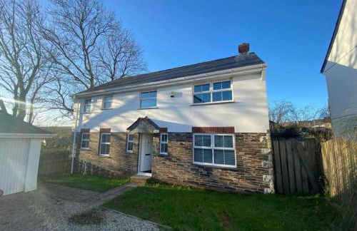 The Meadows St Teath 4 bed sleeps 7 - Foto 1