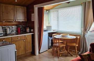 Log Cabin - Free Parking, Garden & pet Friendly - Foto 30
