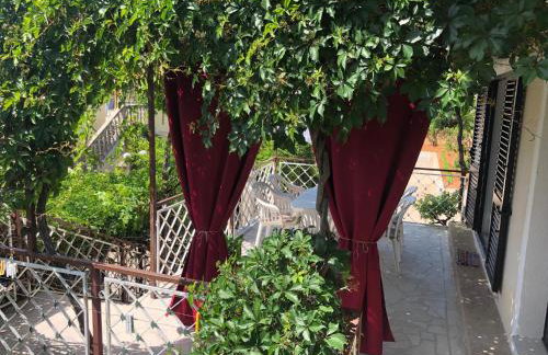 Villa Lorenta Apartments - Photo 17