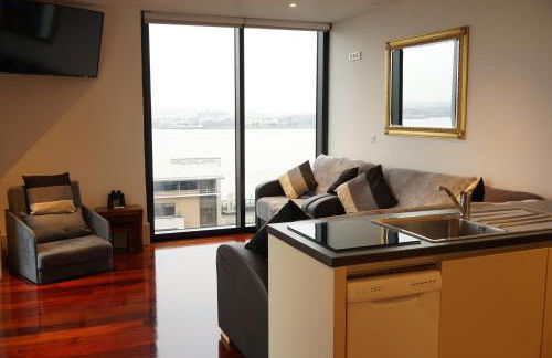 Excelsior Apartments - Liverpool Central - Free Parking - AirCon - Foto 19