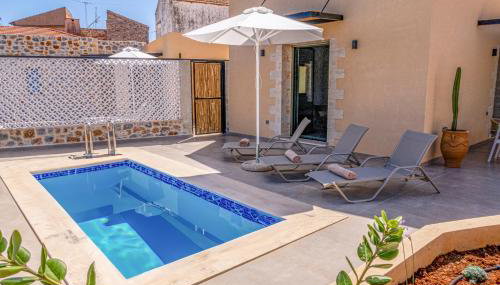 Kefalas Luxury Villas Patitiri with Private Pool - Foto 4, sunbed