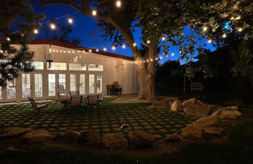 Red Roof Lodge• hot tub• 18 beds• venue• treehouse - Foto 5