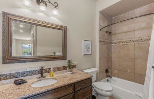 Coral Springs Resort H2 Brand New Home, Community Pool, Outdoor Fireplace, and Near Sand Hollow - Foto 72