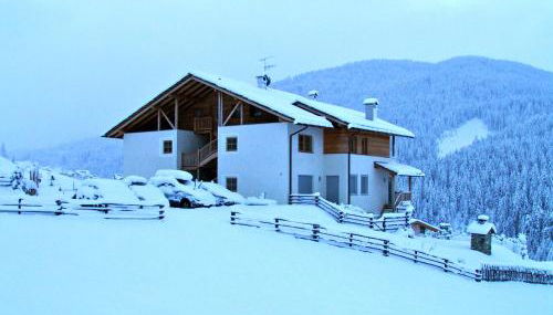 Apartments Serghela - Photo 4