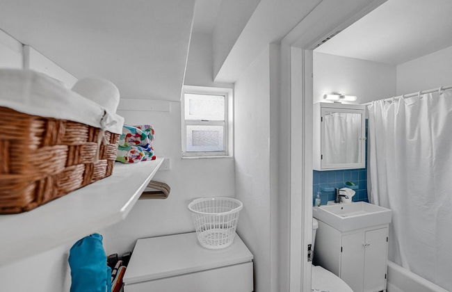 Waves on Desoto Lovely Studio 2 - Photo 13