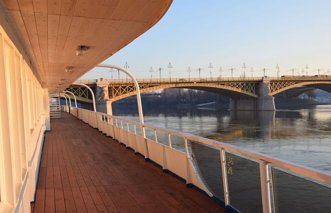 Grand Jules Boat Hotel Budapest - Photo 42