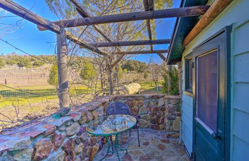 Cozy Story Book Barn Cottage with Scenic View - Foto 21