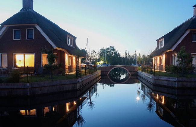 Villa in Friesland With Waterfront Garden - Foto 19