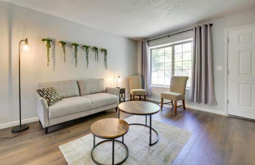 Centrally Located Reno Retreat with Patio and Yard - Foto 4