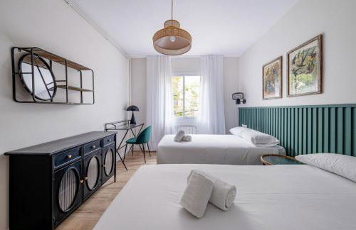 BeBarceloner Eixample Apartments- 4 bedrooms - Photo 14