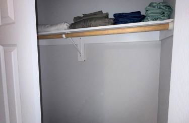 Pocono Escape - Modern & Cozy - Foto 23