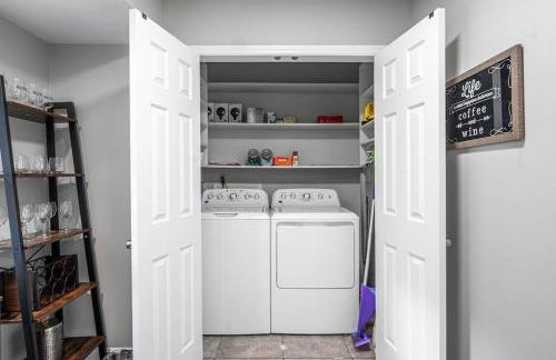 Pet Friendly Cozy 3BR - Foto 19