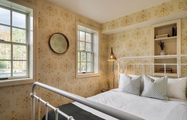 Cortland by Avantstay Charming Heritage Estate w Private Lake Pool - Foto 18