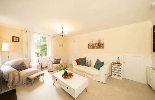 Red Squirrel Cottage, Family & Pet Friendly Adventure Retreat, Strathdon, Aberdeenshire - Photo 6