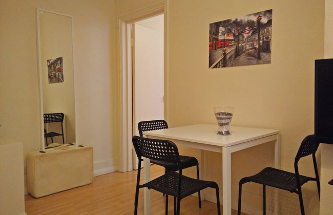 SHQ Apartments - Photo 49