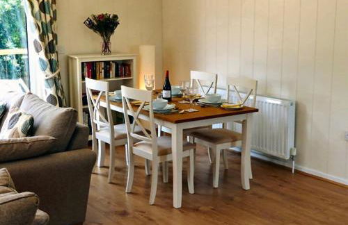 Shropshire Lodges - Romantic Luxury Hot Tub Breaks - Foto 32