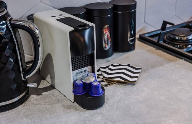 Host Apartments The Georgian Coach House 2 - Photo 2